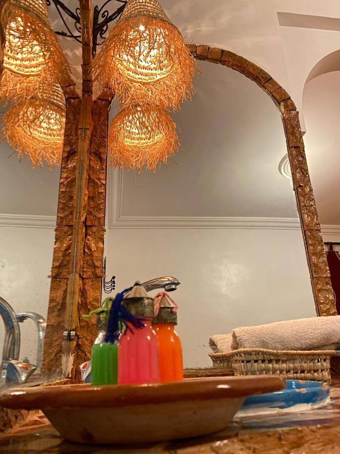 Auberge Tissadrine Akhendachou n'Ait Ouffi Buitenkant foto