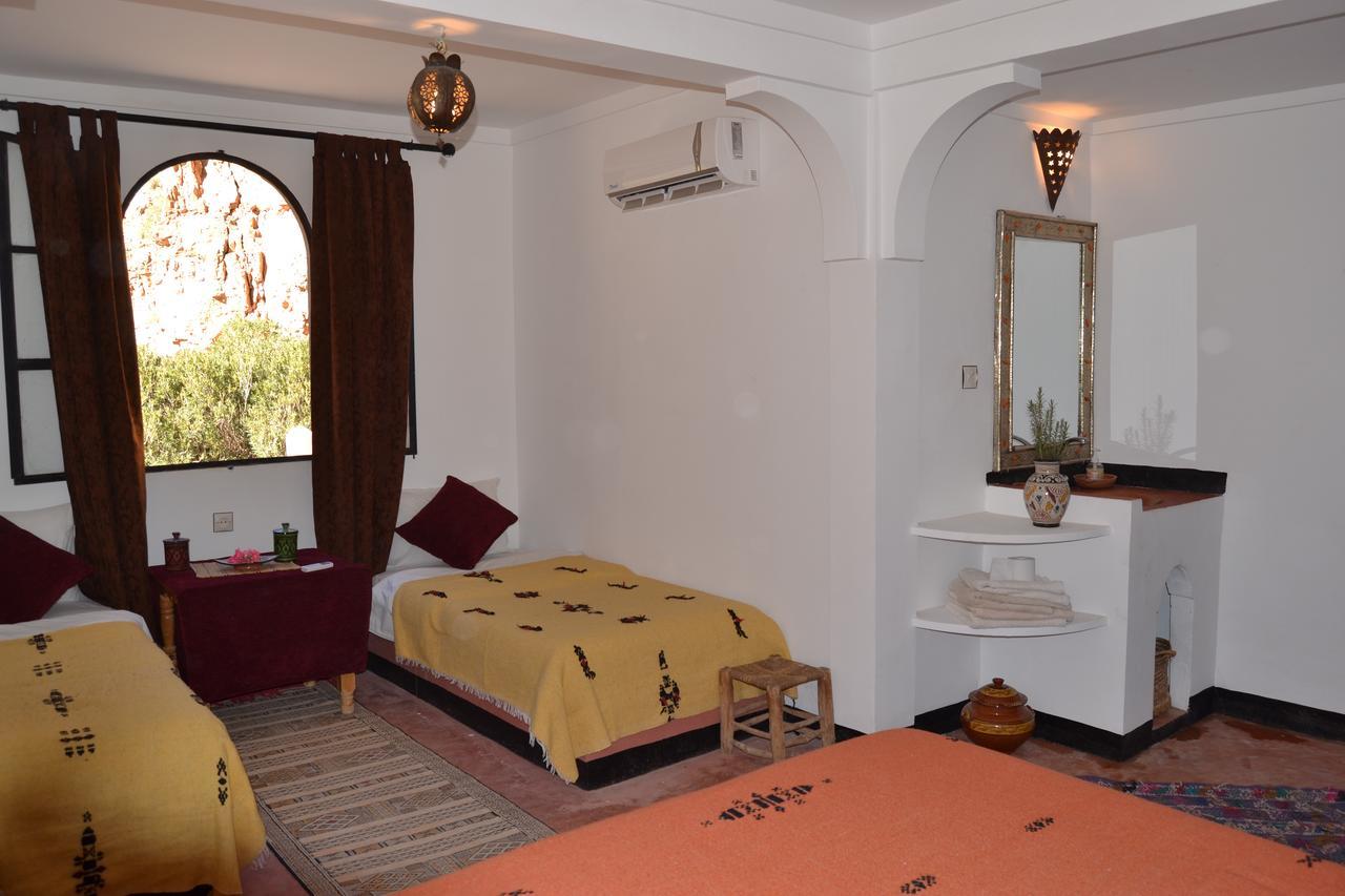 Auberge Tissadrine Akhendachou n'Ait Ouffi Buitenkant foto